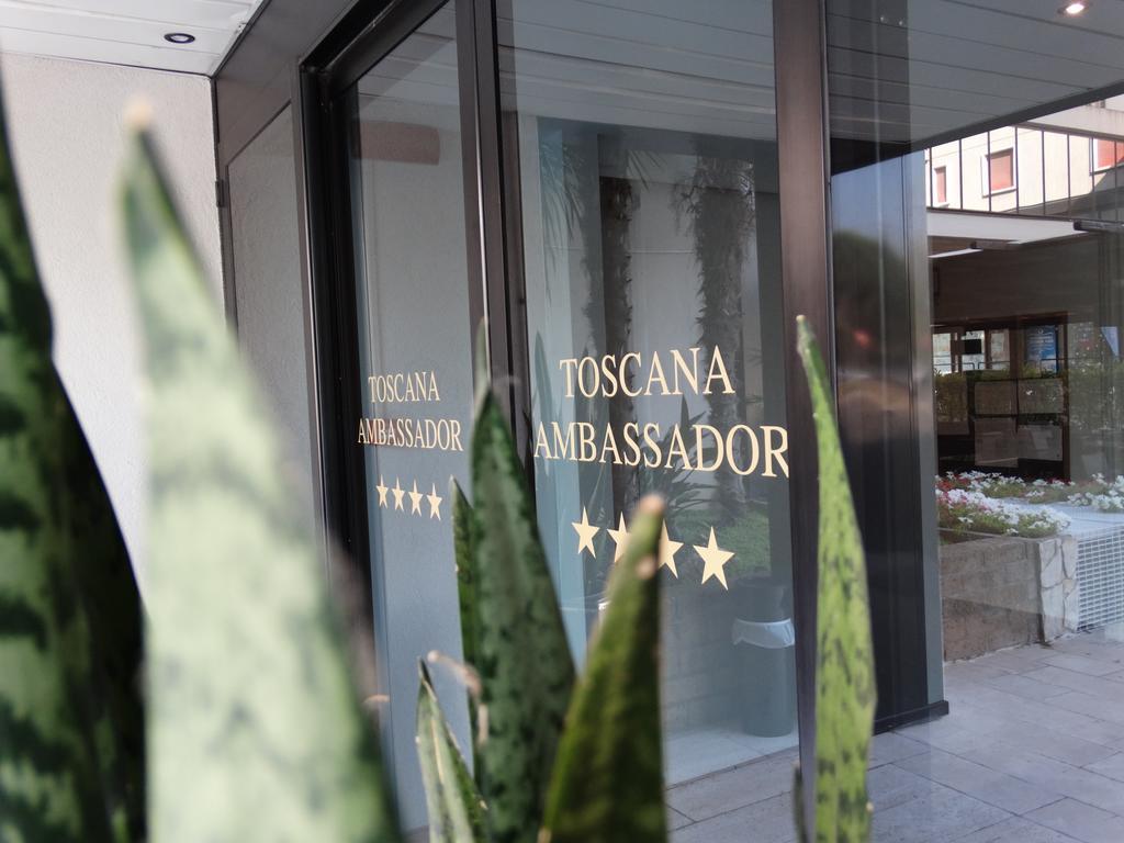 Toscana Ambassador Поджибонси Экстерьер фото